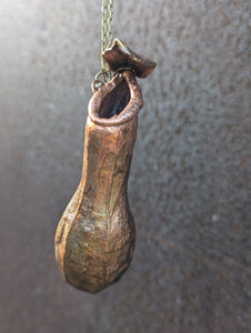 Carnivorous Nepenthes Pitcher (large) Necklace