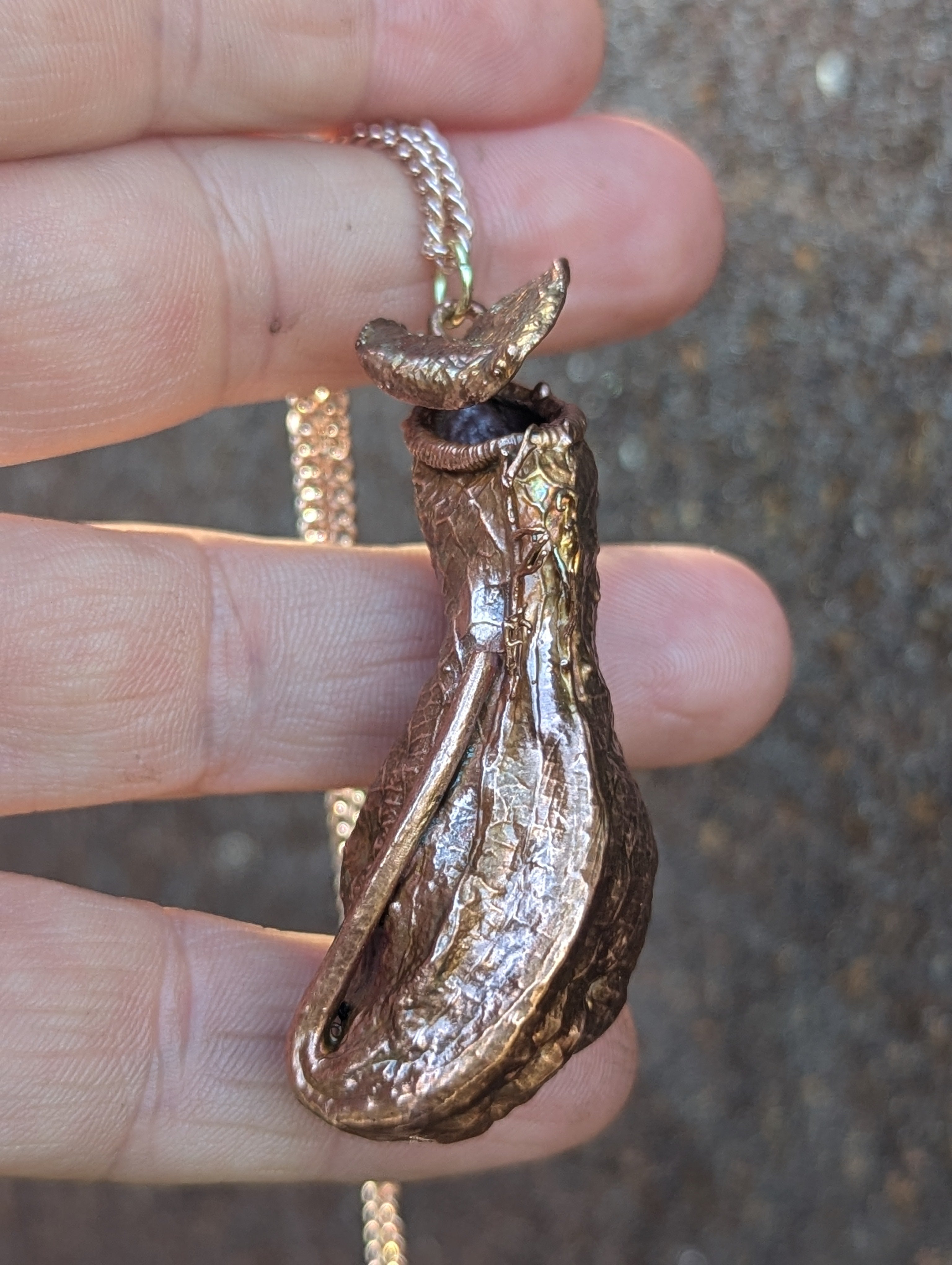 Carnivorous Nepenthes Pitcher Necklace