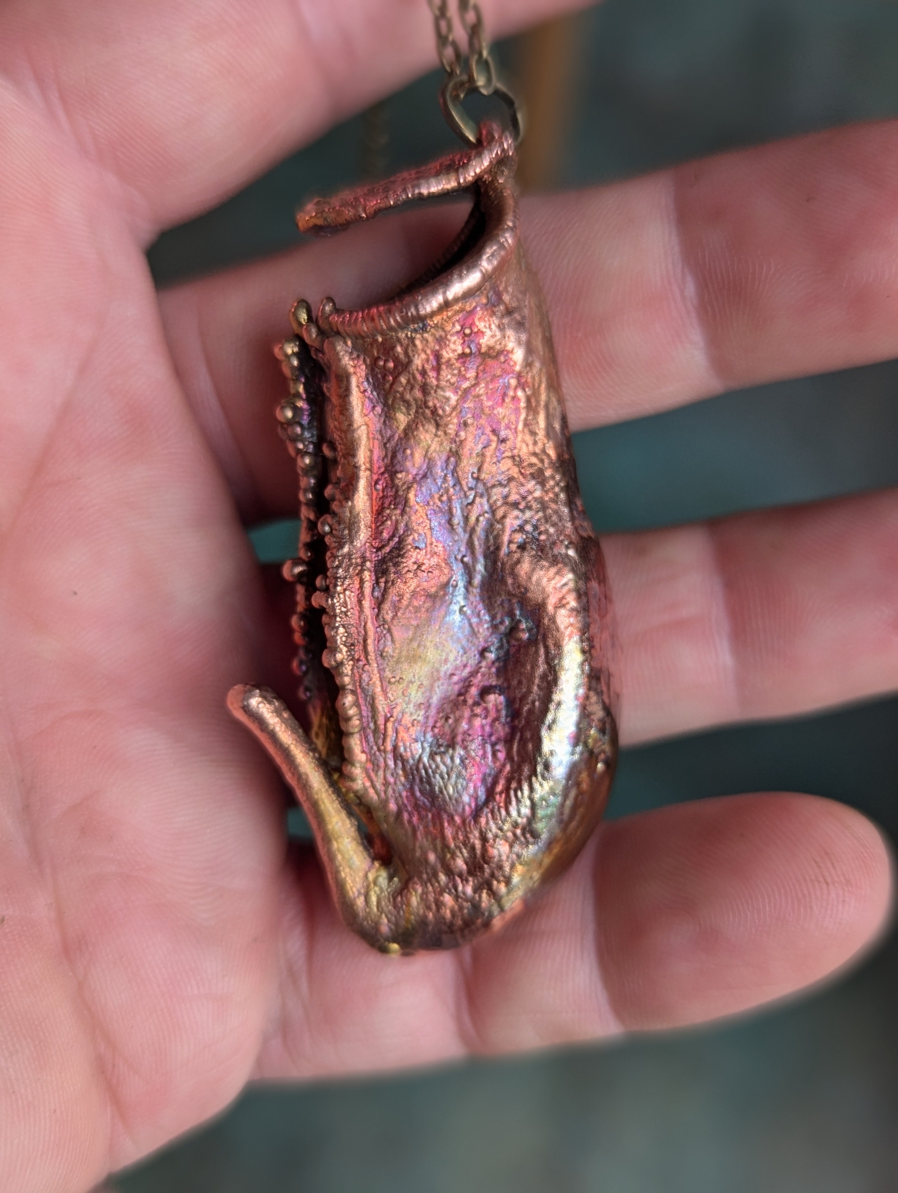 Carnivorous Nepenthes Pitcher Necklace